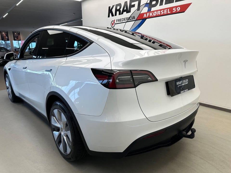 Tesla Model Y RWD 5d