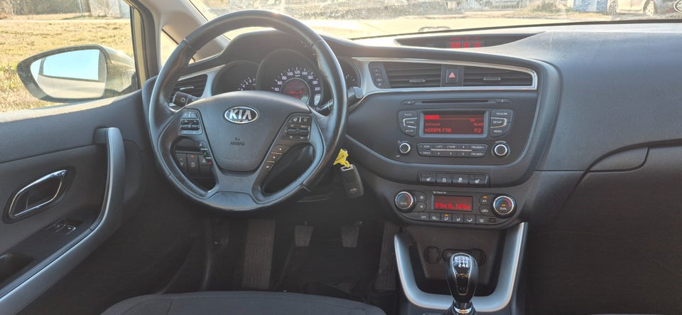 Kia Ceed 1,0 T-GDi Premium SW 5d