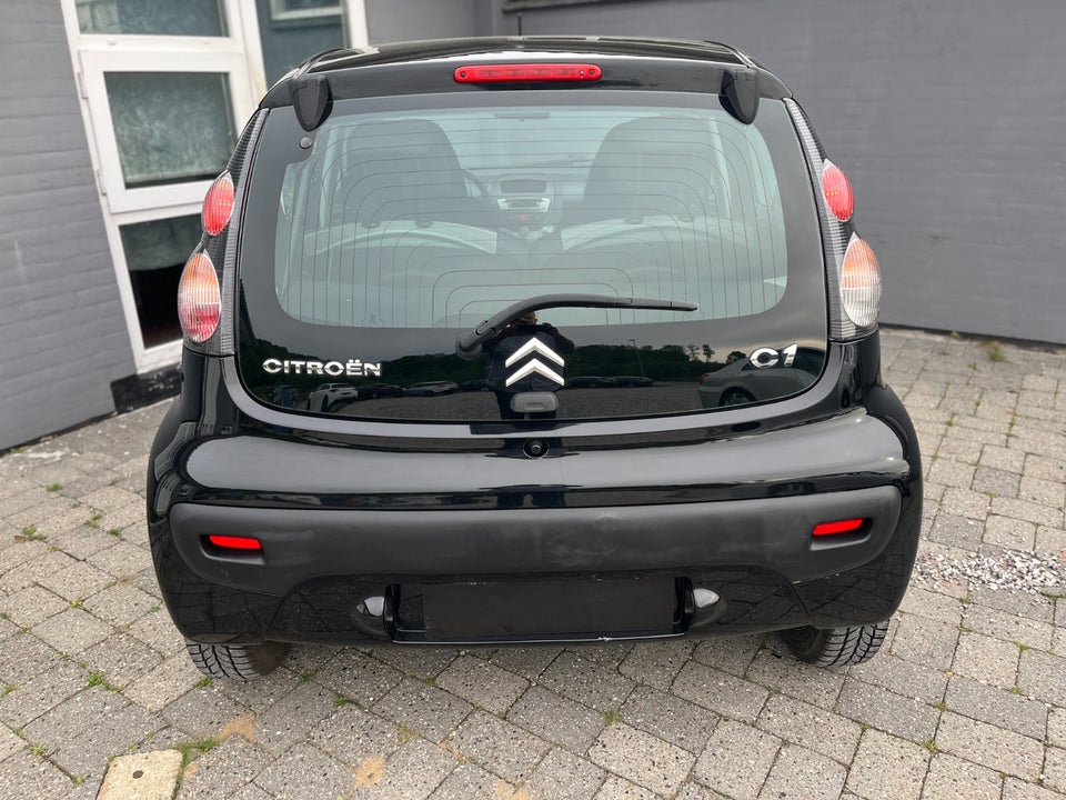 Citroën C1 1,0i Exclusive 5d