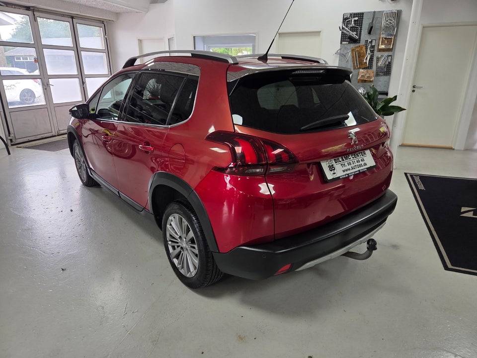 Peugeot 2008 1,6 BlueHDi 100 Allure 5d