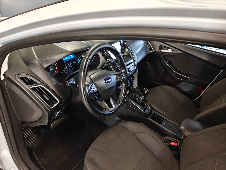Ford Focus 1,0 SCTi 125 Titanium stc. ECO 5d