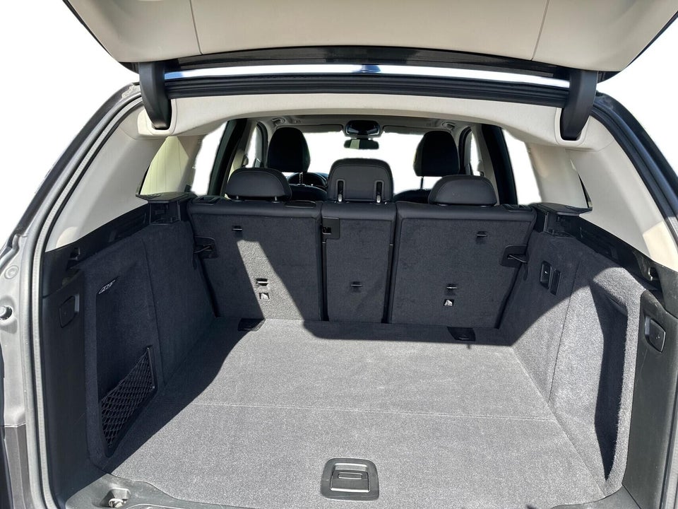 BMW iX3 Charged 5d