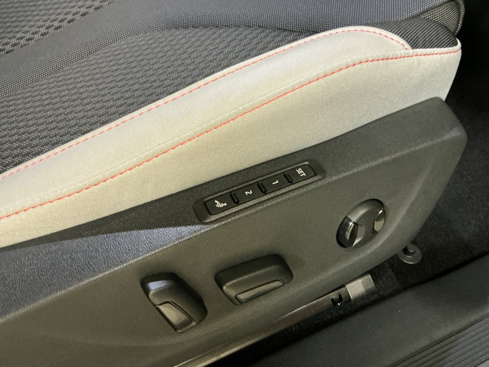 Skoda Elroq 85 iV Lodge 5d