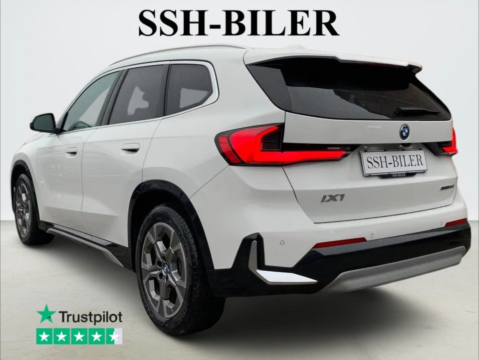BMW iX1 eDrive20 X-Line 5d