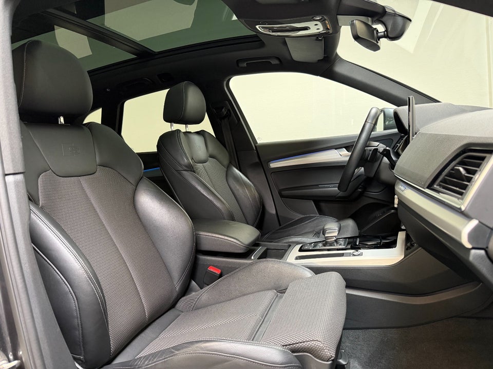 Audi Q5 50 TFSi e S-line quattro S-tr. 5d