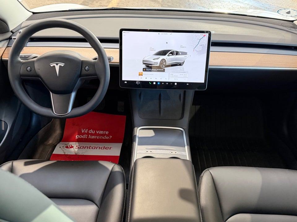 Tesla Model 3 RWD 4d