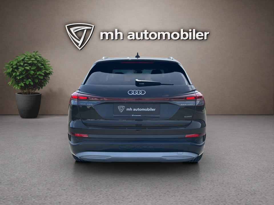 Audi Q4 e-tron 45 quattro 5d