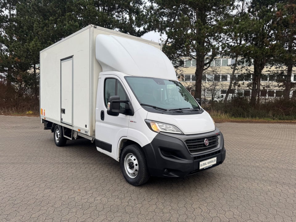 Fiat Ducato 35 2,3 MJT 160 Box m/lift 2d