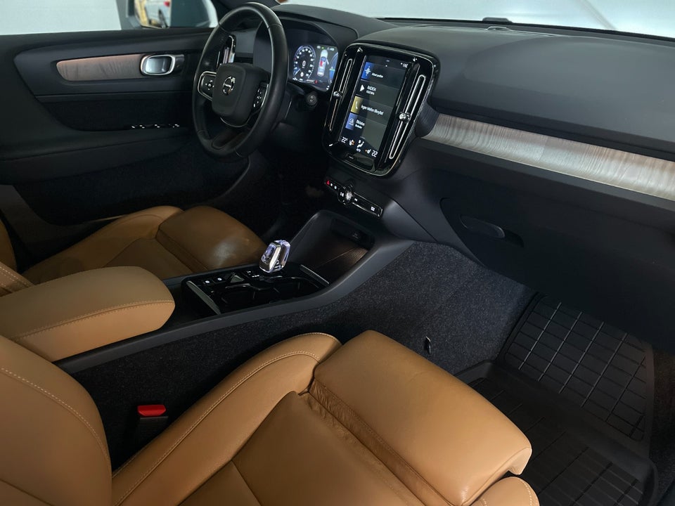 Volvo XC40 1,5 T5 ReCharge Inscription aut. 5d