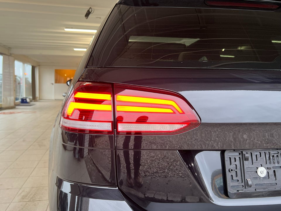 VW Golf VII 1,5 TSi 150 Highline Variant DSG 5d