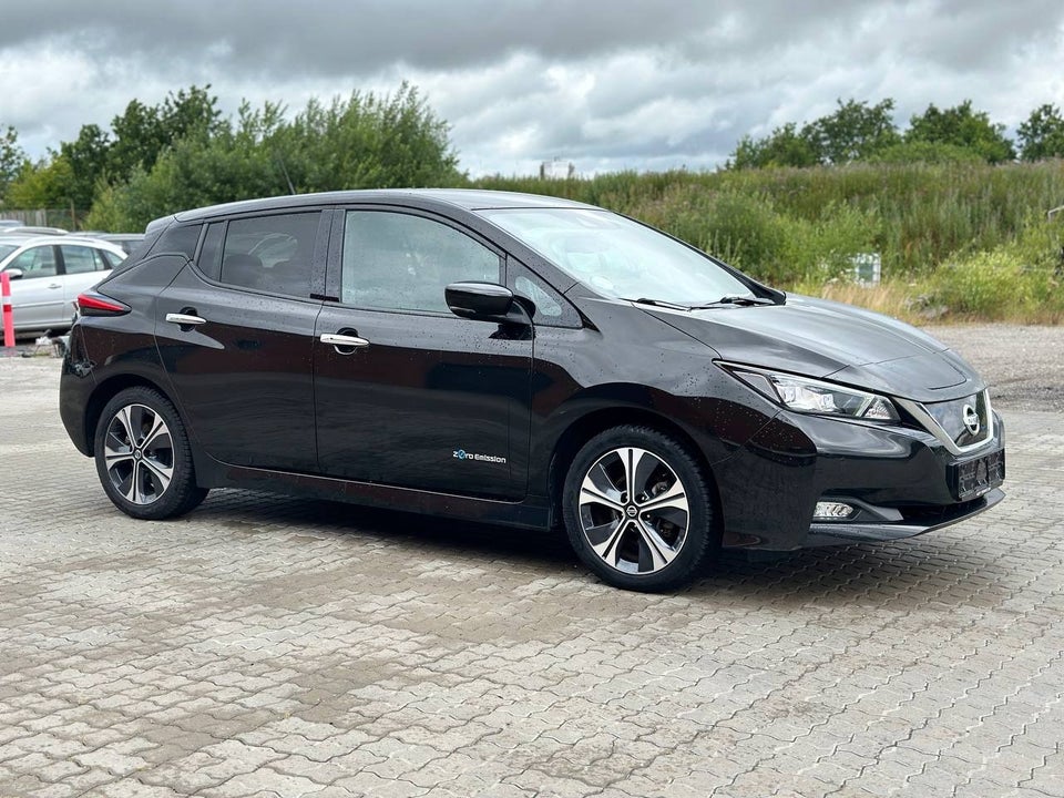 Nissan Leaf 40 Acenta 5d