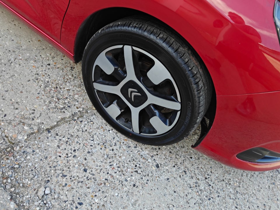 Citroën C4 1,6 BlueHDi 100 Feel Complet 5d