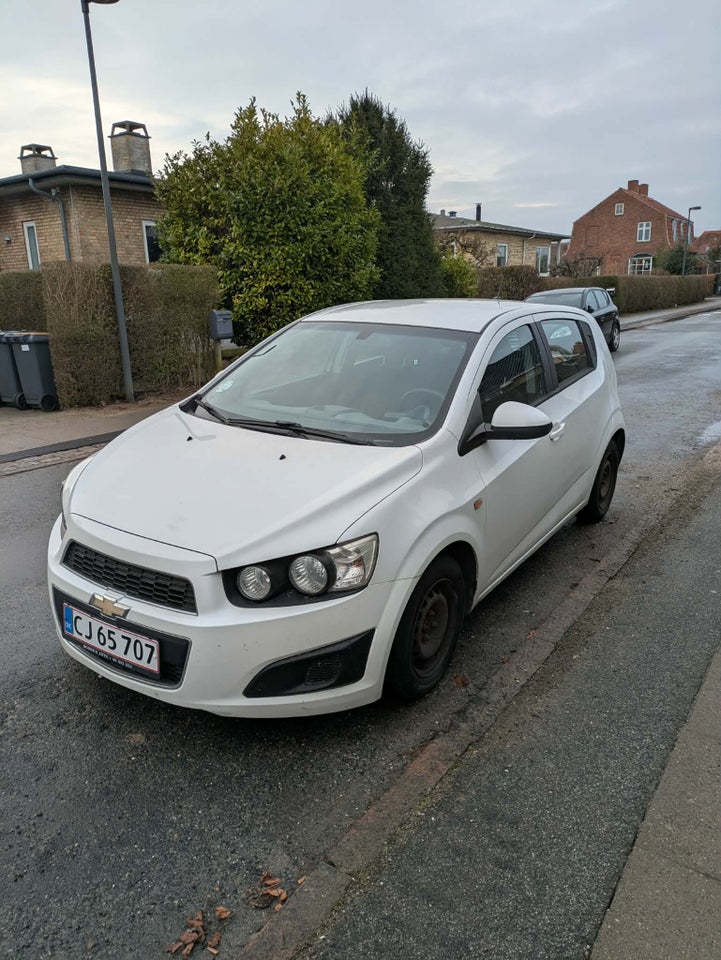 Chevrolet Aveo 1,2 LS ECO 5d
