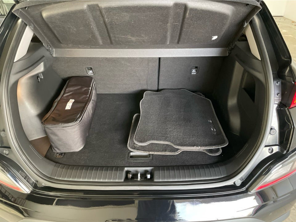 Hyundai Kona 39 EV Select 5d