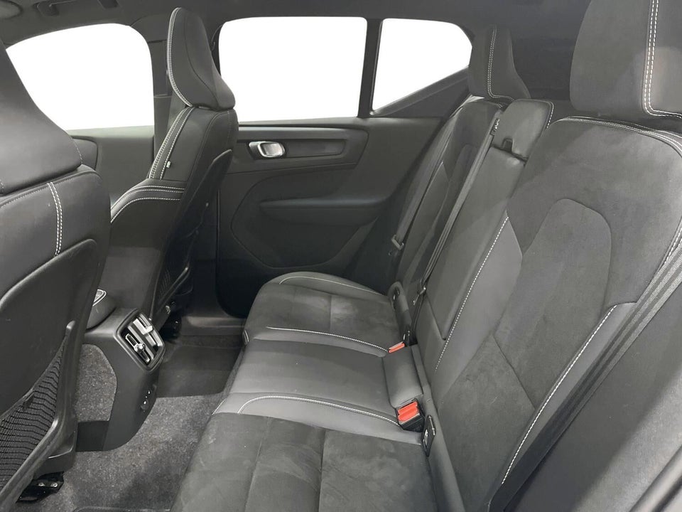 Volvo EX40 Extended Range Ultra 5d