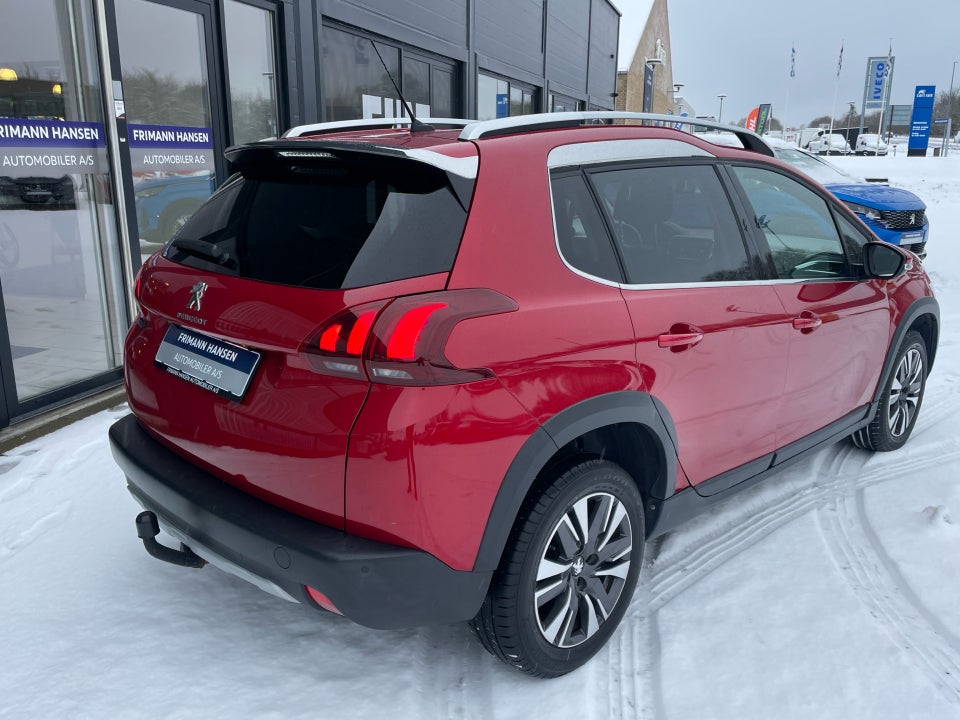 Peugeot 2008 1,5 BlueHDi 100 Velvet 5d