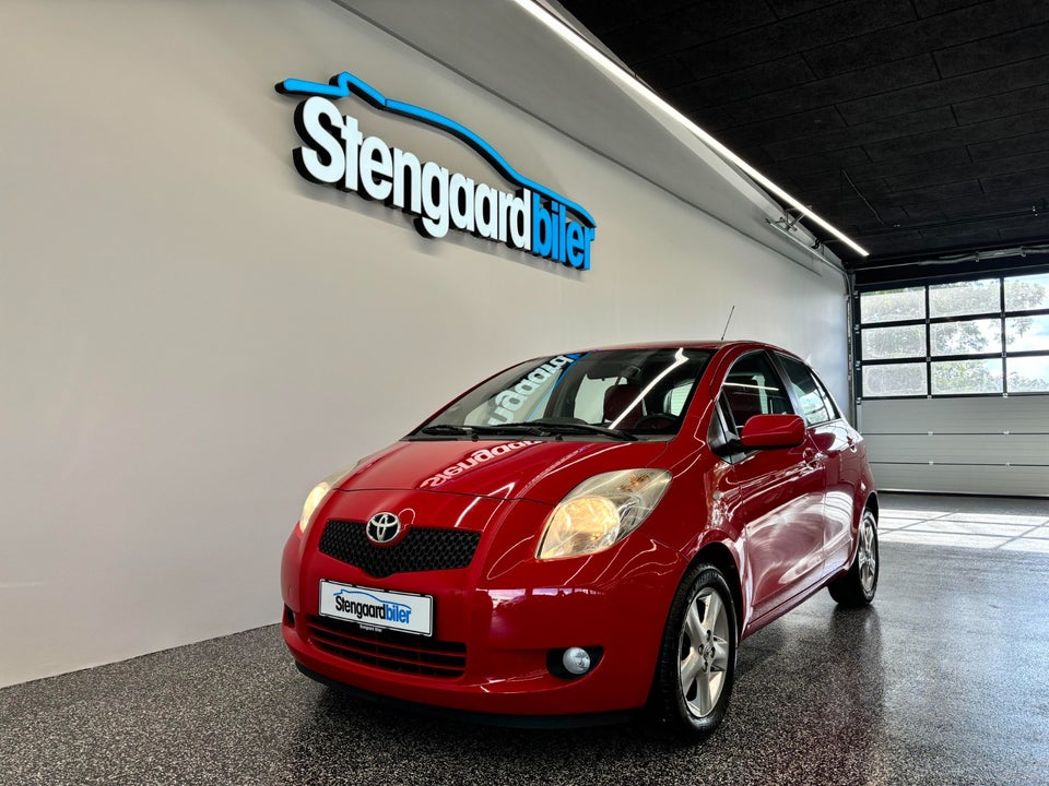 Toyota Yaris 1,3 Luna 5d