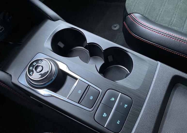 Ford Kuga 2,5 PHEV ST-Line X CVT 5d