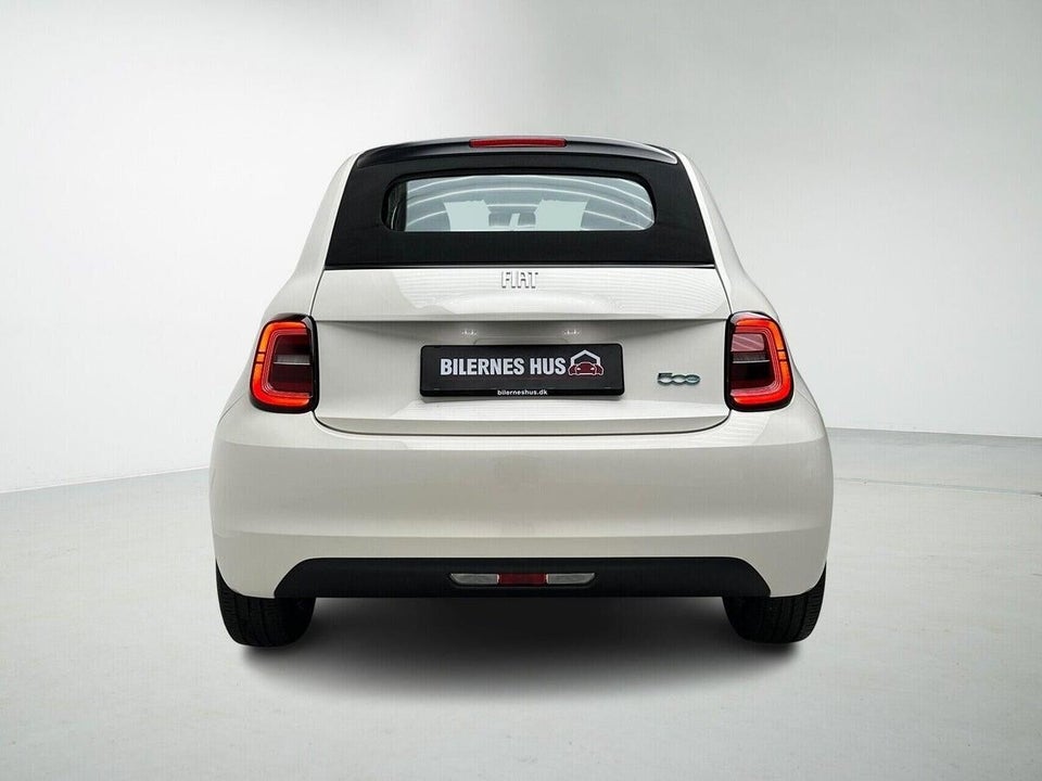 Fiat 500e 42 Icon Cabrio 2d