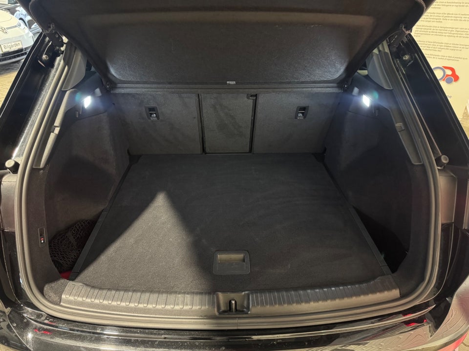 Audi Q4 e-tron 40 S-line 5d