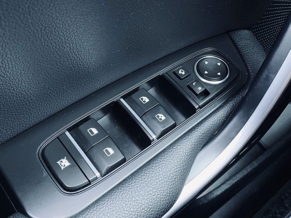 Kia Ceed 1,6 PHEV Upgrade SW DCT 5d