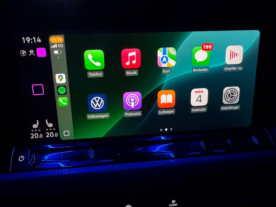 VW Golf VIII 1,4 GTE DSG 5d