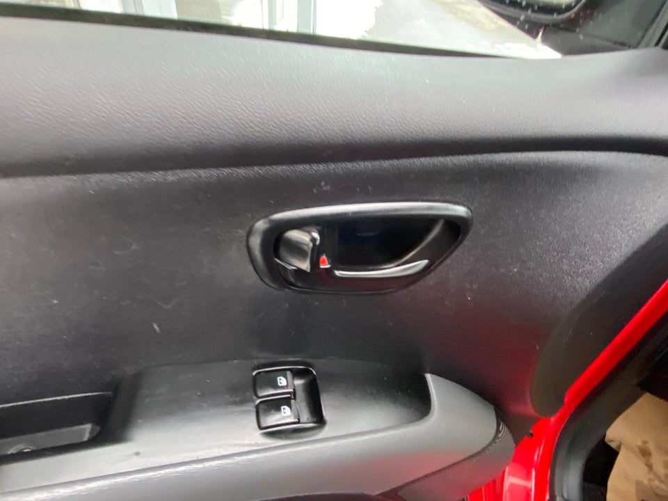 Hyundai i10 1,1 Classic 5d