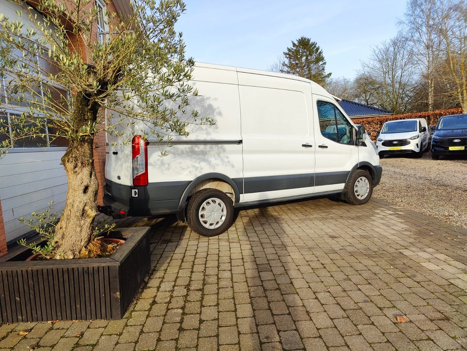 Ford Transit 350 L2 Van 2,0 TDCi 130 Trend H2 FWD