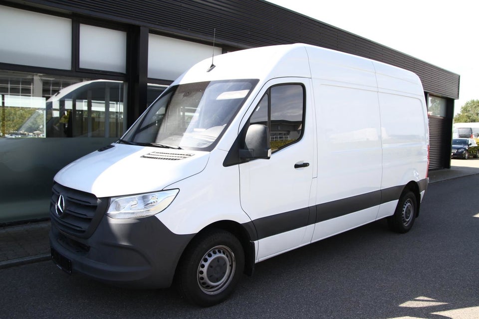 Mercedes Sprinter 314 2,2 CDi A2 Kassevogn aut. FWD