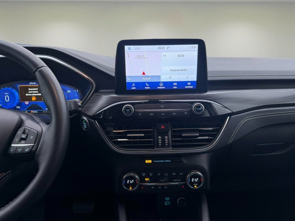 Ford Kuga 2,5 PHEV Vignale CVT 5d