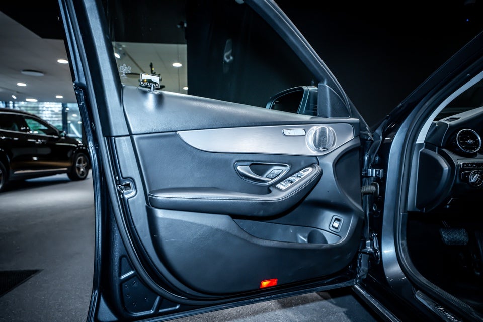 Mercedes C220 d 2,2 Avantgarde stc. aut. 5d