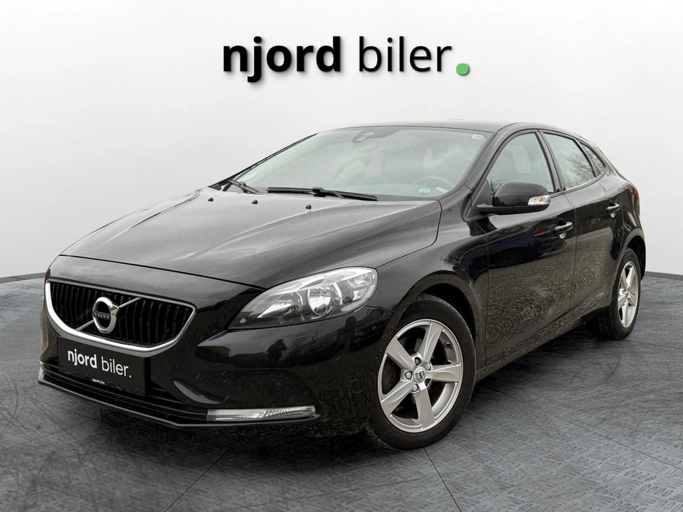 Volvo V40 2,0 D2 120 Kinetic 5d