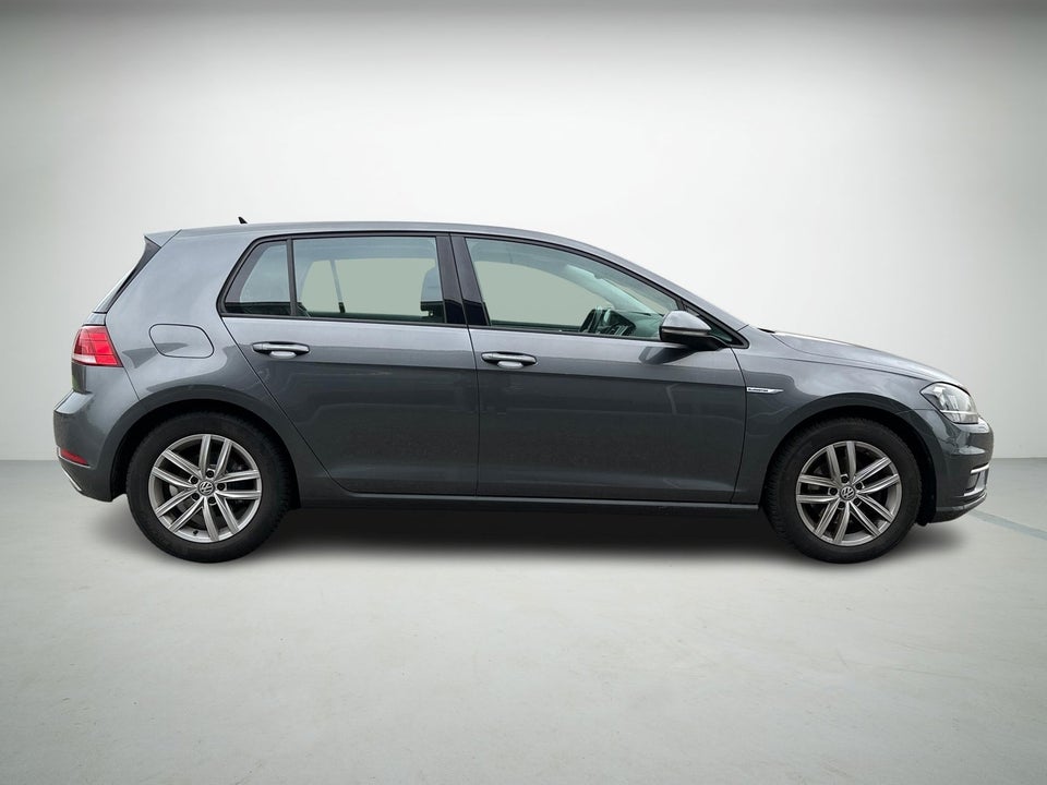 VW Golf VII 1,5 TSi 130 Comfortline DSG 5d