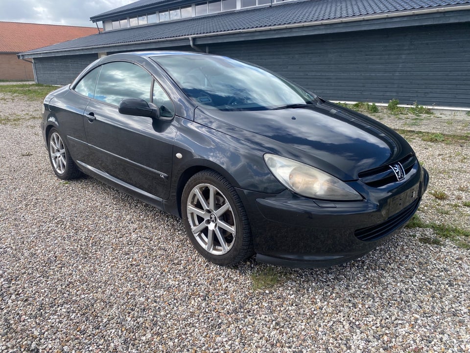 Peugeot 307 2,0 16V CC 2d