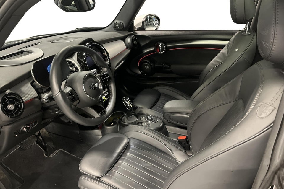 MINI Cooper SE Maximise 3d