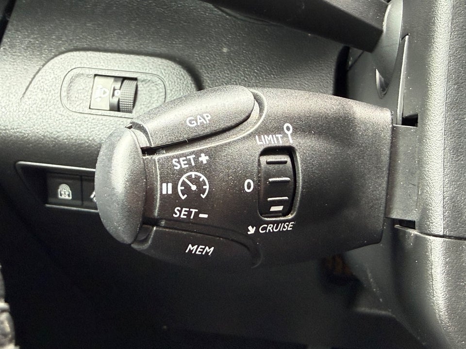 Citroën Berlingo 1,5 BlueHDi 100 Feel 5d