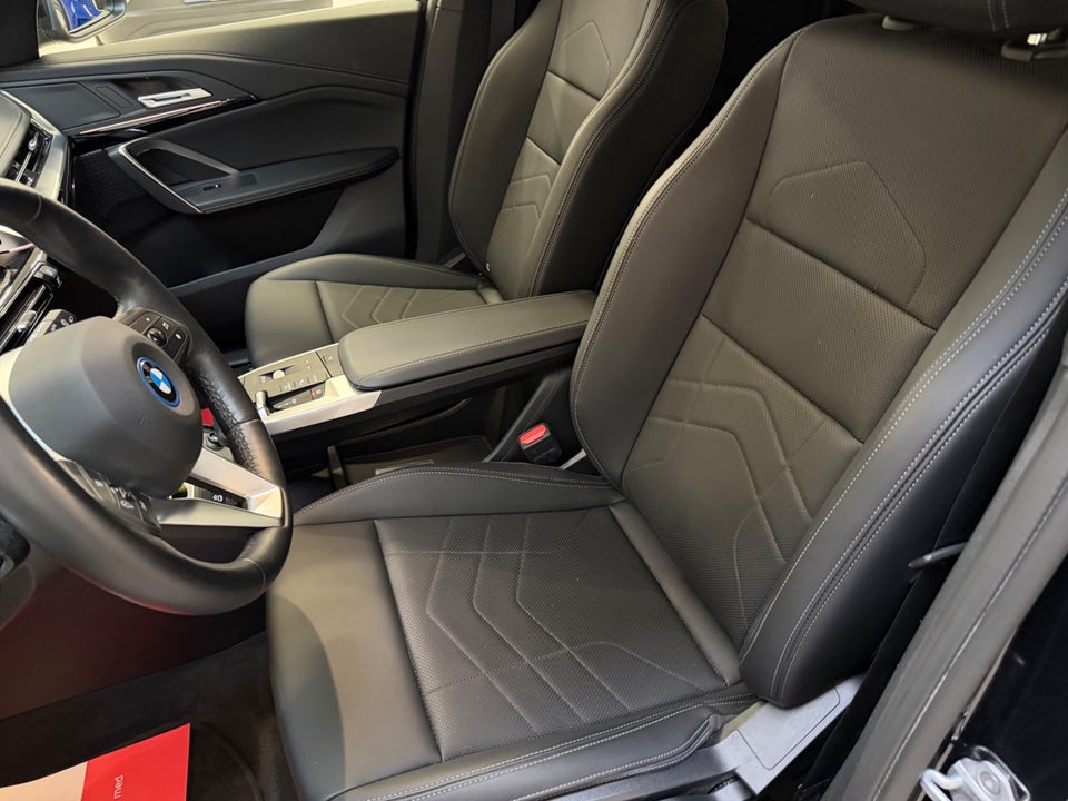 BMW iX1 eDrive20 X-Line 5d