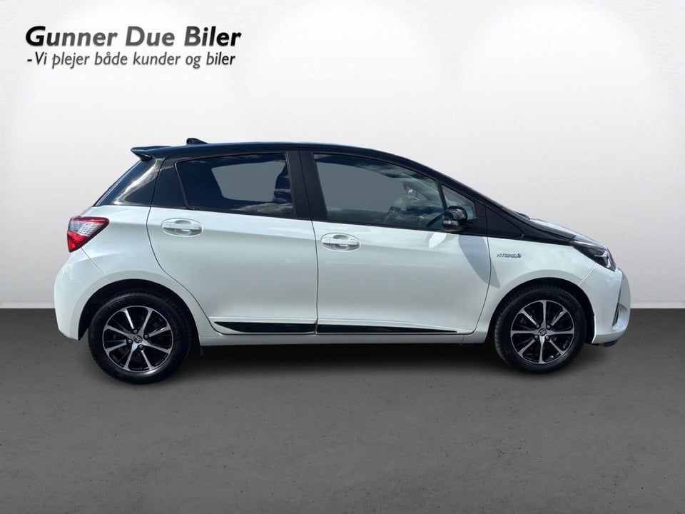 Toyota Yaris 1,5 Hybrid H3 Limited e-CVT 5d