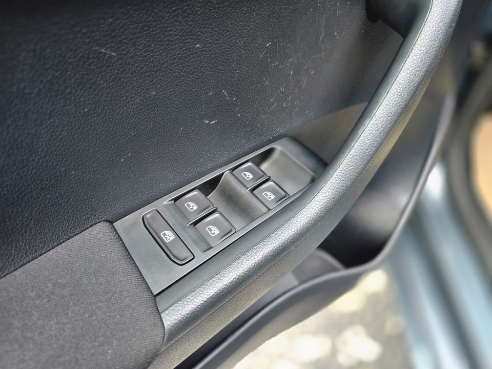 Skoda Fabia 1,2 TSi 90 Ambiente Combi 5d