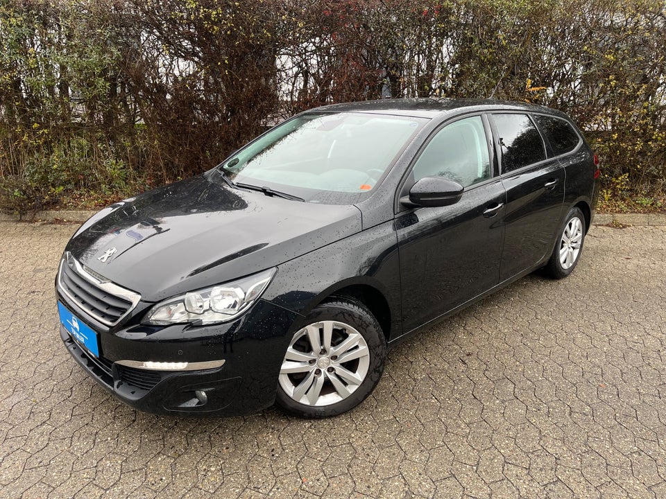 Peugeot 308 1,2 e-THP 130 Allure SW 5d