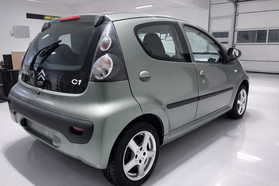 Citroën C1 1,0i Seduction Clim 5d