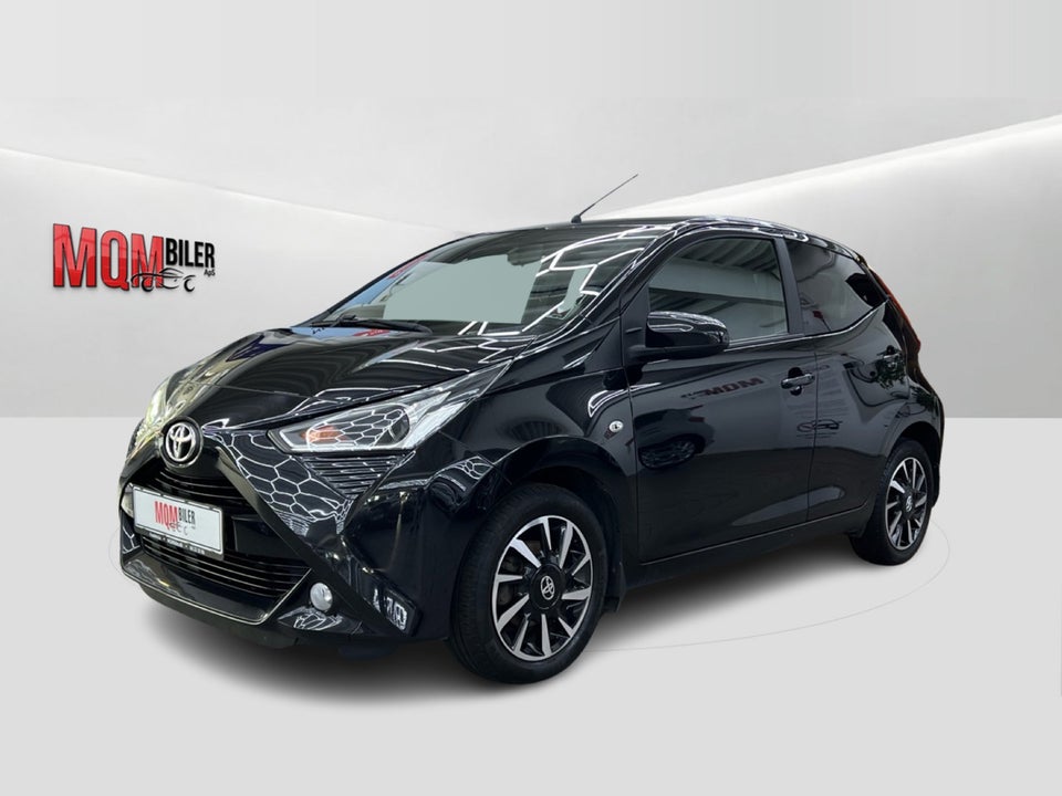 Toyota Aygo 1,0 VVT-i x-black 5d