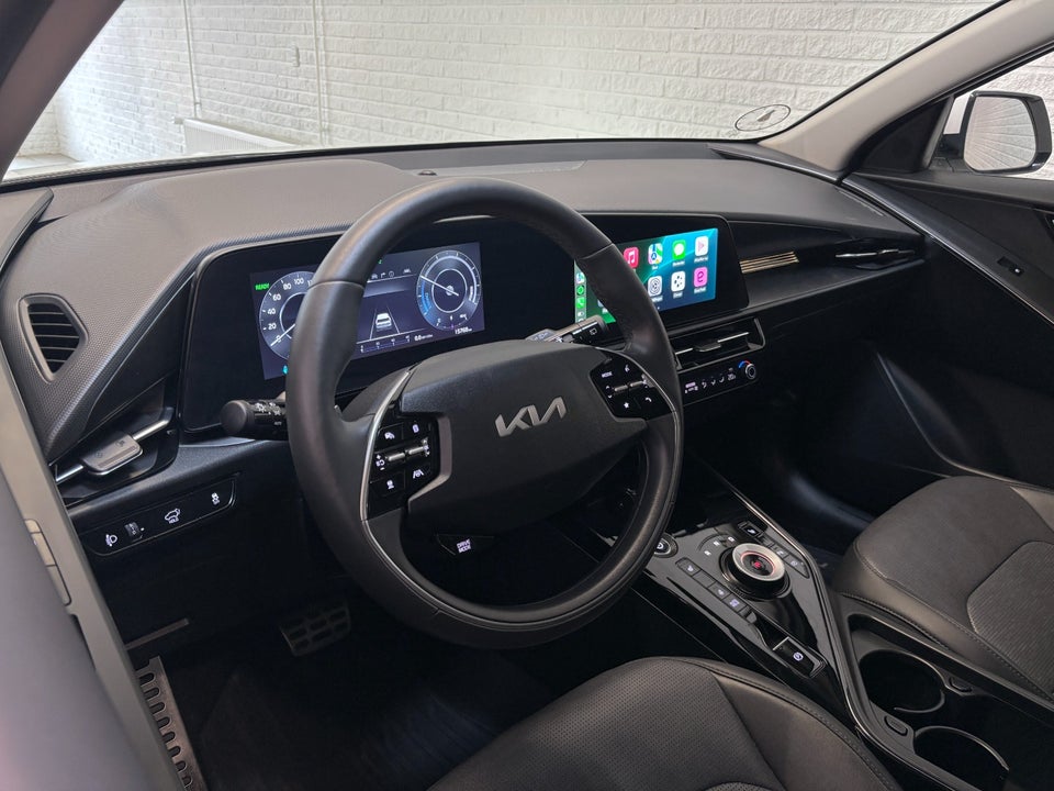 Kia Niro 64 EV Upgrade 5d