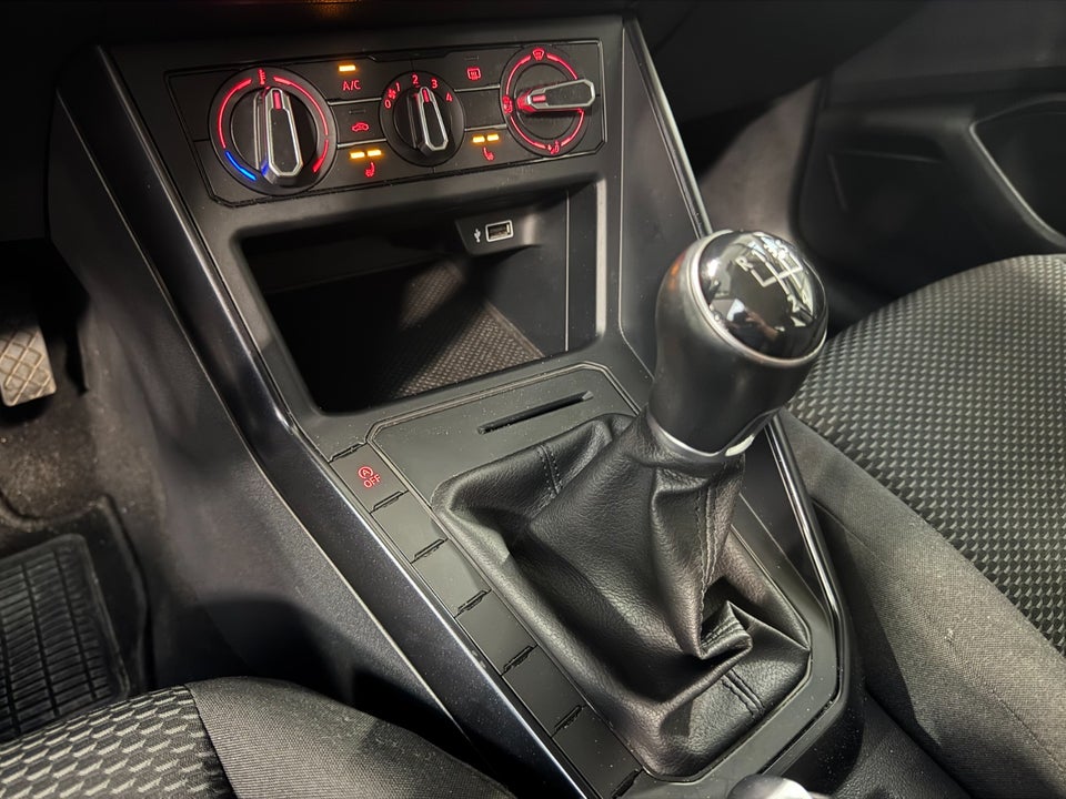 VW Polo 1,0 MPi 75 Trendline 5d