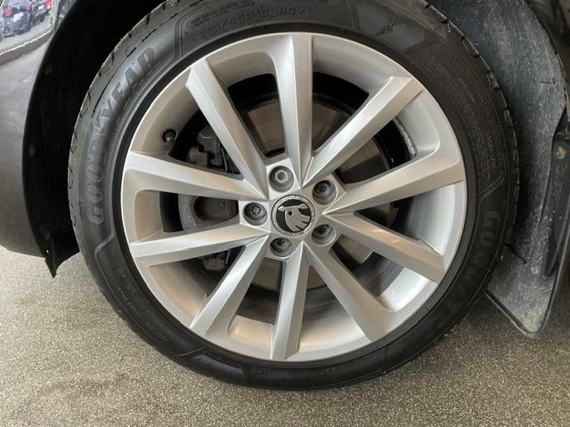 Skoda Rapid 1,4 TSi 125 Ambition DSG 5d