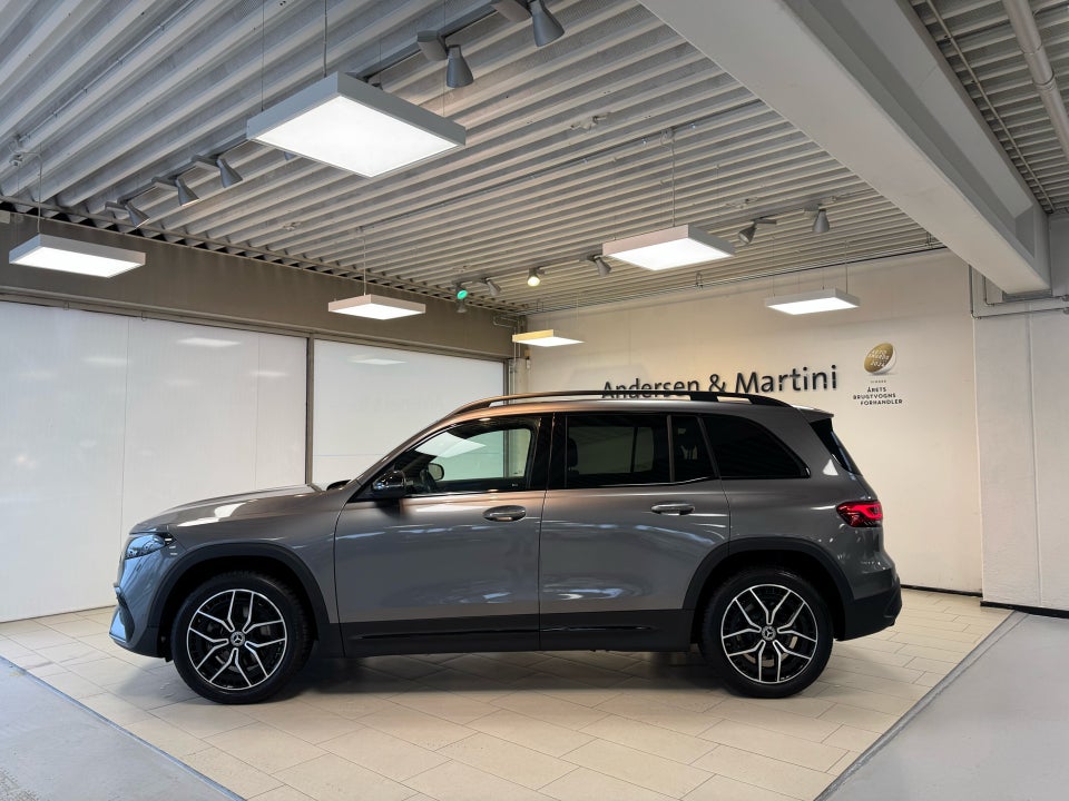 Mercedes EQB300 AMG Line 4Matic 5d