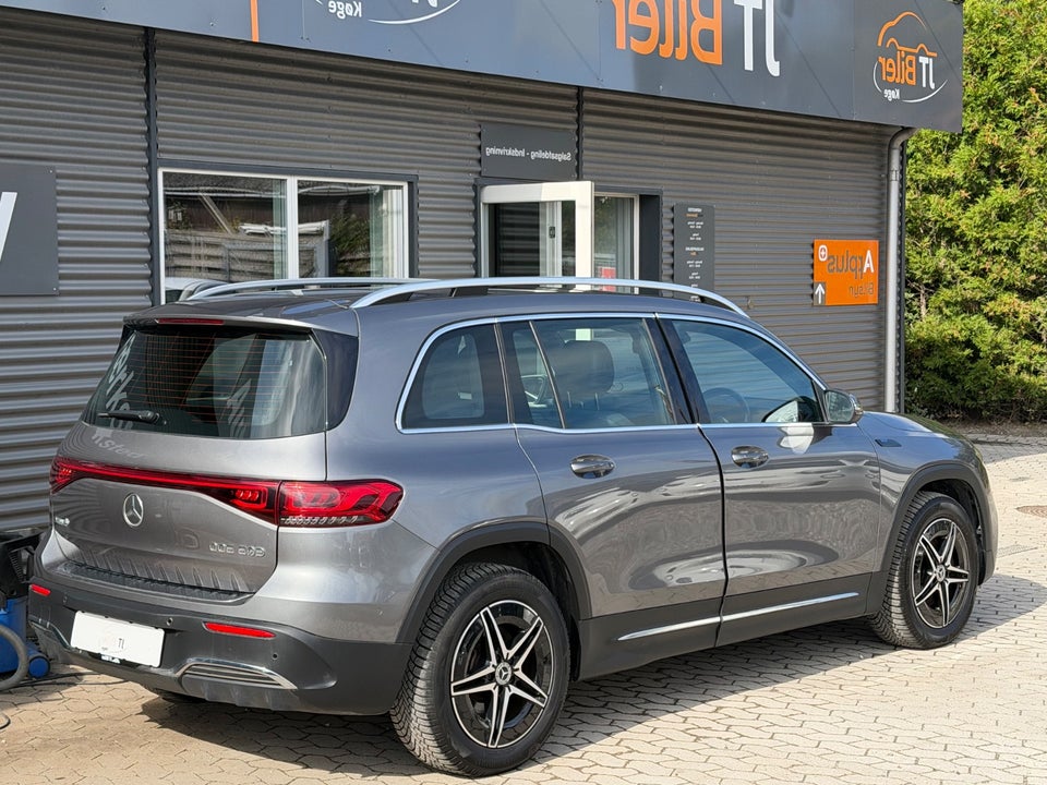 Mercedes EQB300 AMG Line 4Matic 5d