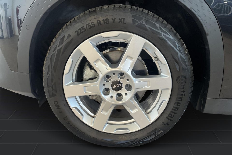 MINI Countryman E Essential Trim XS 5d