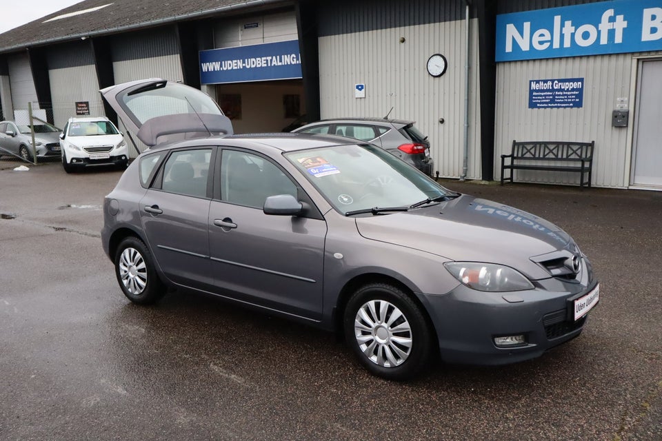 Mazda 3 1,6 Inclusive 5d