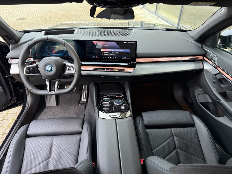 BMW i5 eDrive40 Touring M-Sport 5d